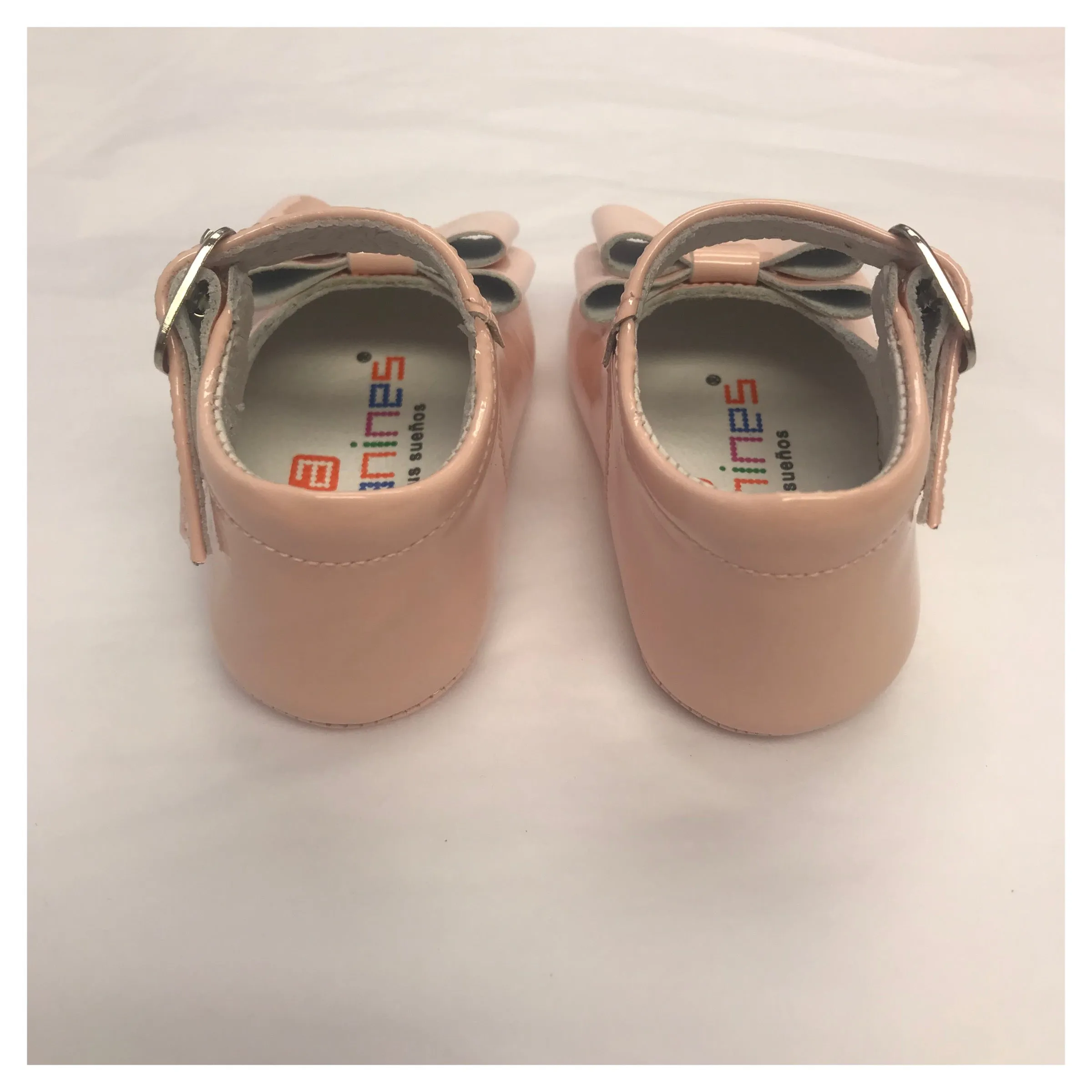 Andanines Pink Patent Bow Pram Shoe