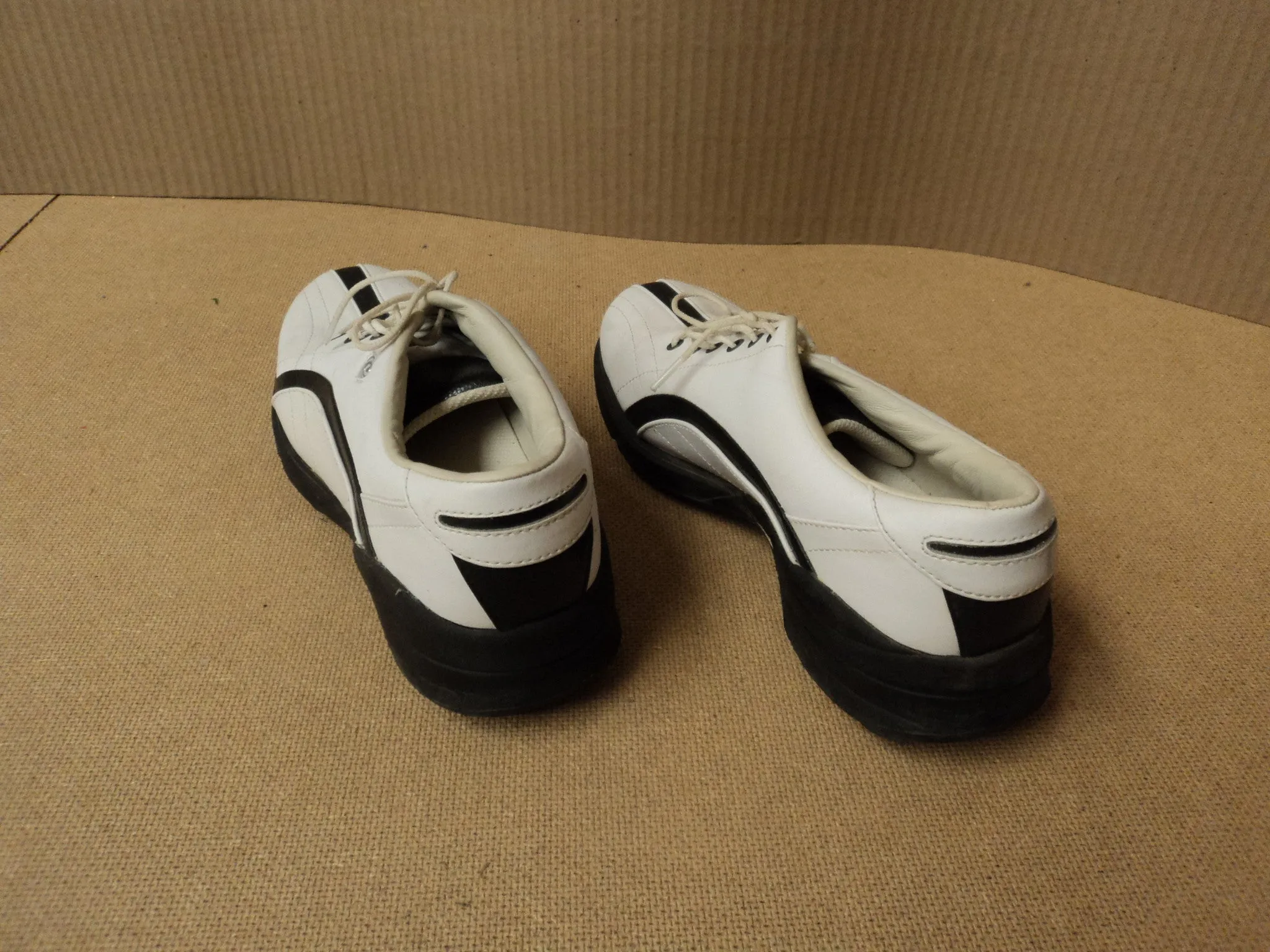 Dexter Golf Shoes Black Accents Female Adult 7.5M Whites Solid GF361-2 -- Used