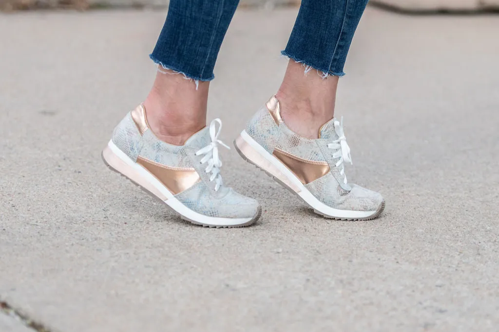 Holly Fashion Sneakers: Peachy Snake