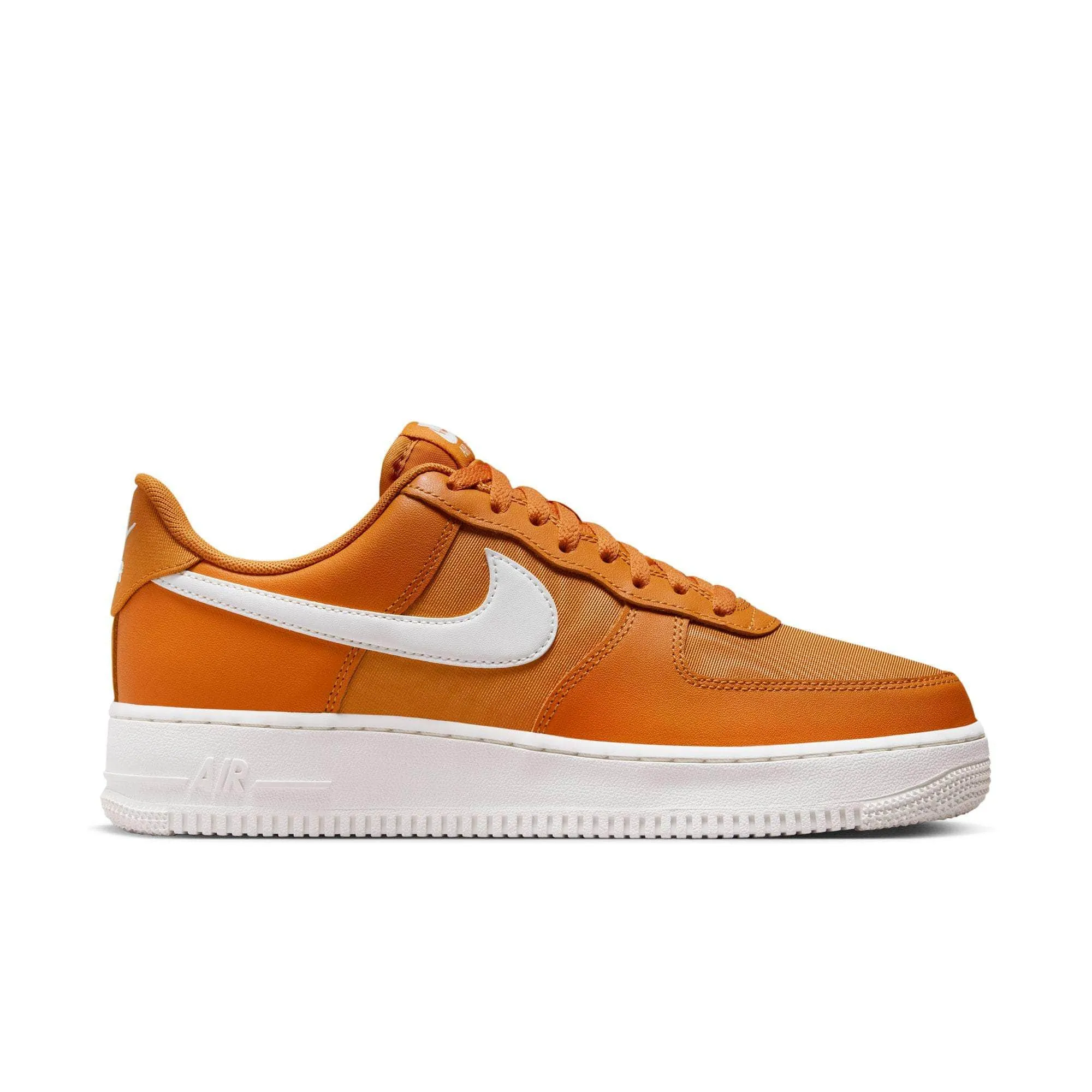 Nike Air Force 1 '07 LV8 "Monarch"