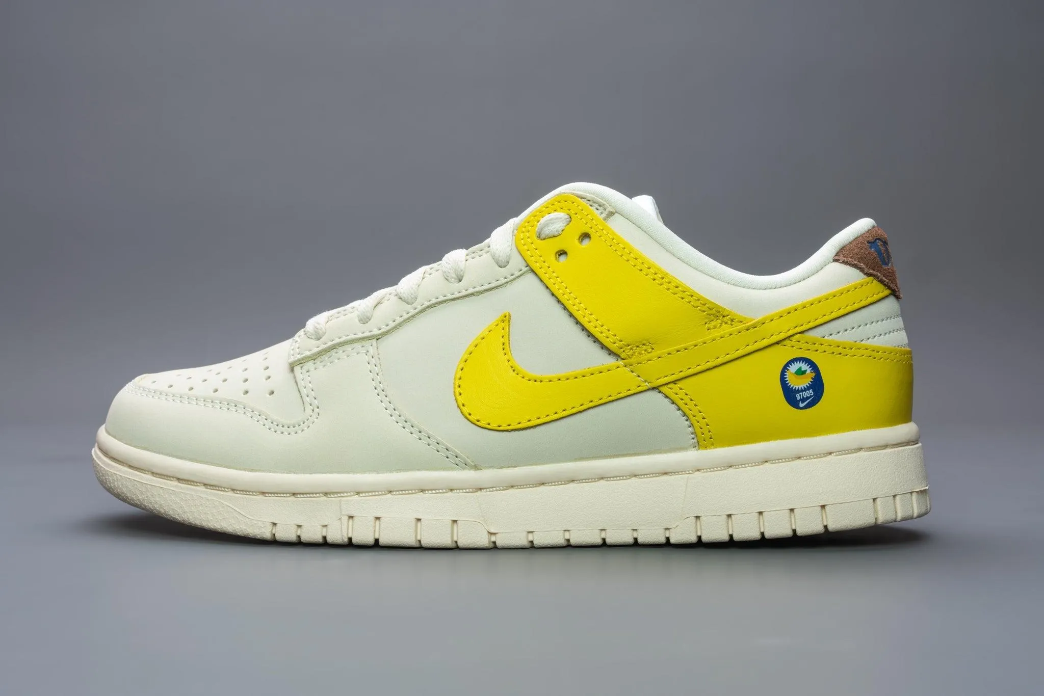 Nike Dunk Low LX Banana (W)