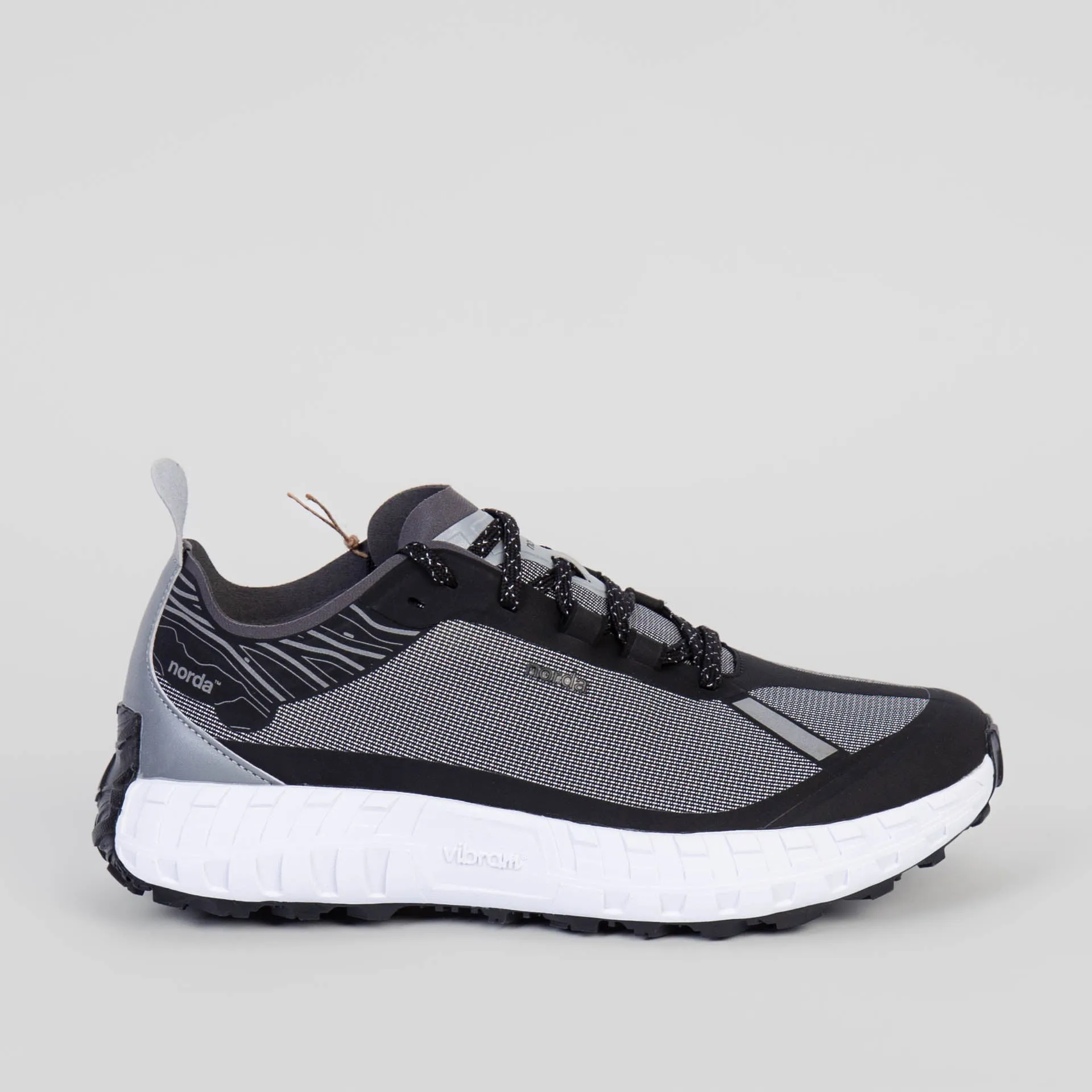 NORDA SNEAKERS 001M CORE BLACK