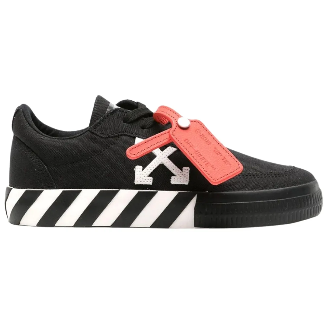 Off white Low Vulcanized Canvas Black sneakers