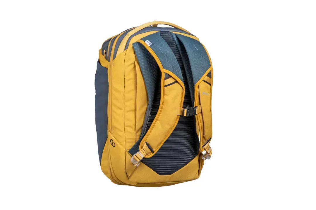 Vantage 30L Endless Promise Everyday Adventure Daypack