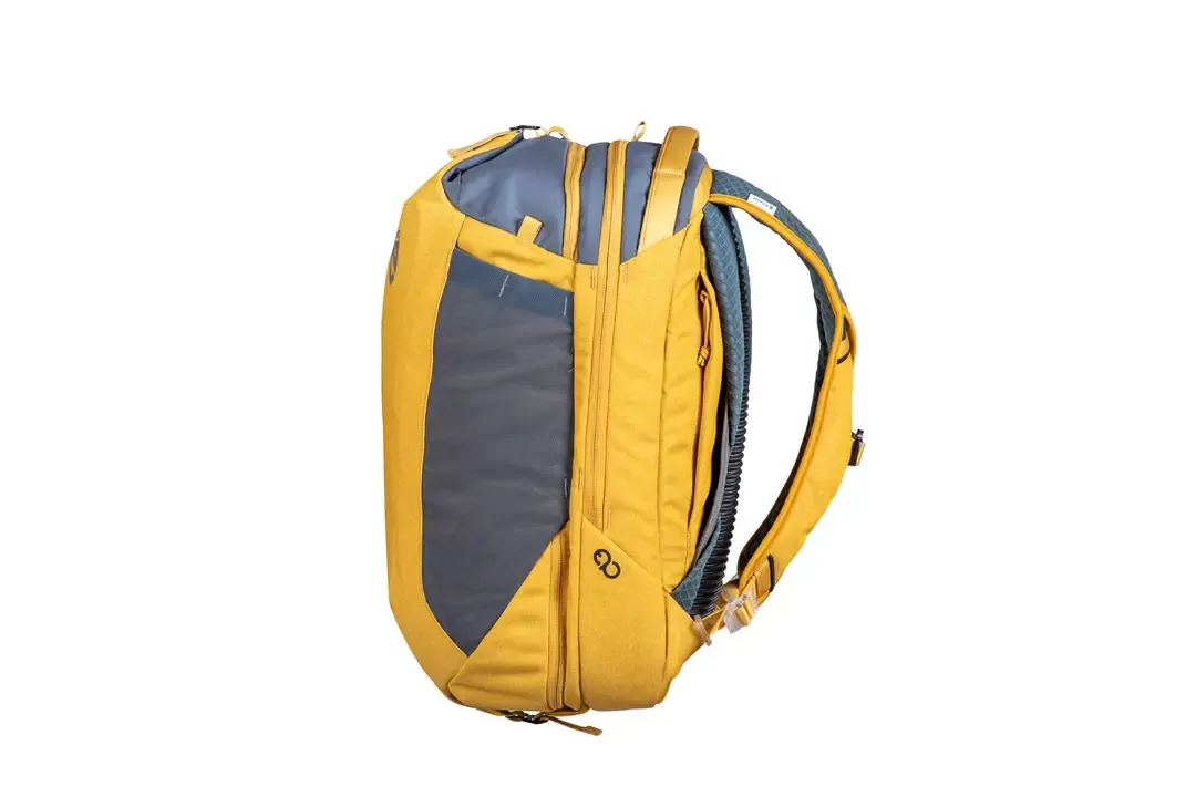 Vantage 30L Endless Promise Everyday Adventure Daypack