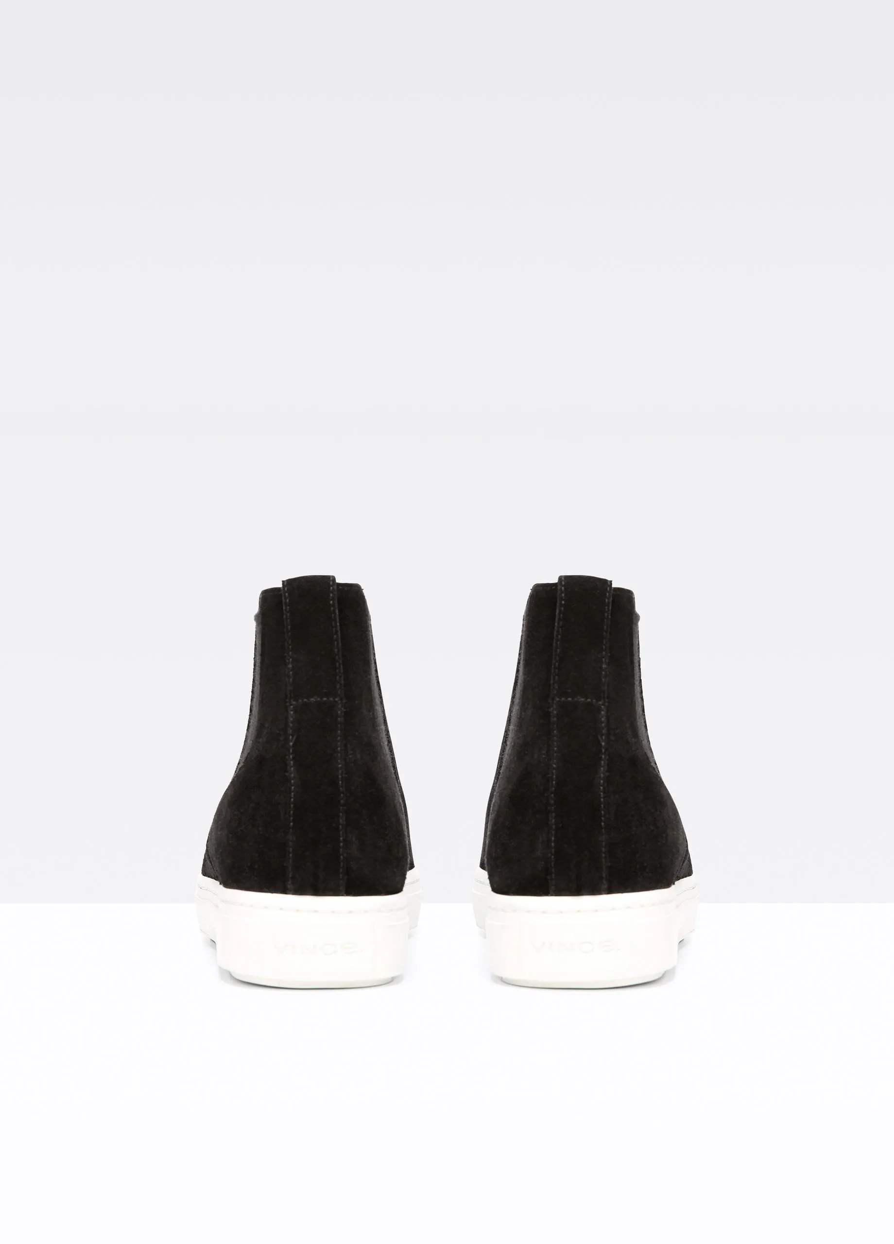 VINCE - Newlyn - Black Suede